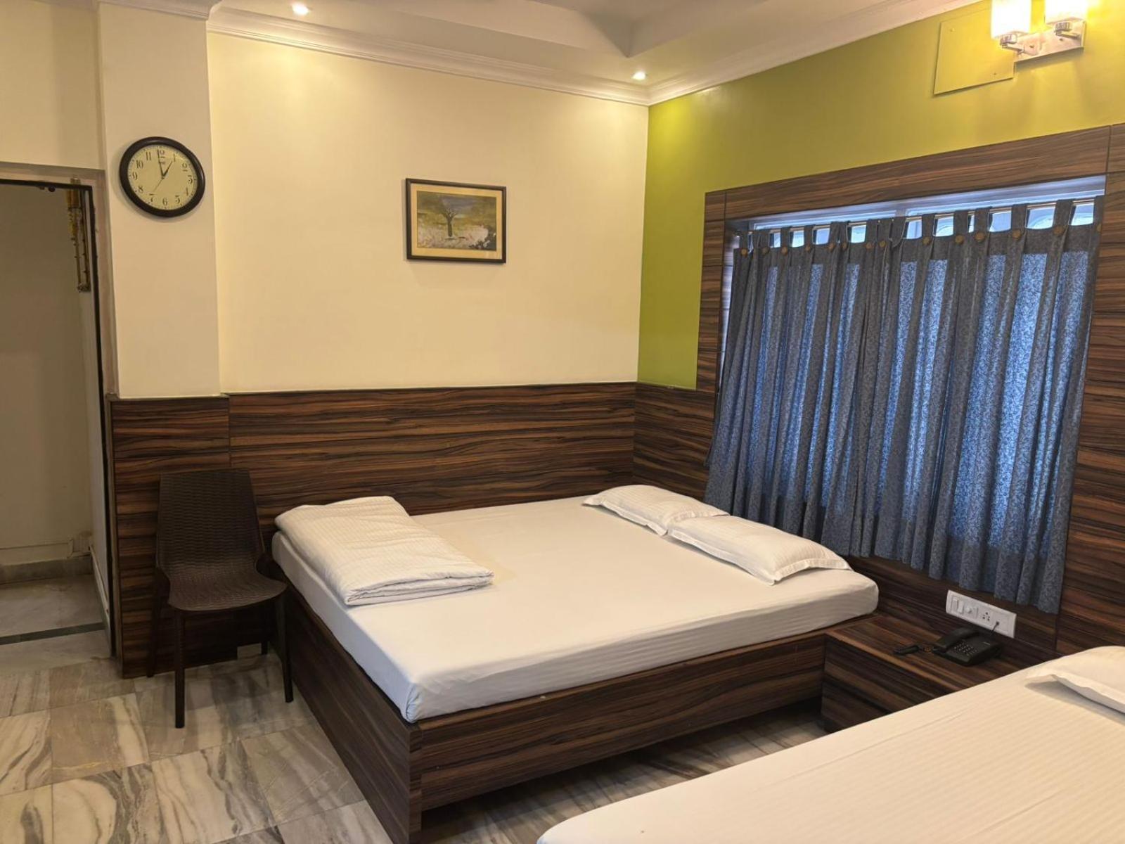 Om Sai Villa Guesthouse Calcutta Buitenkant foto